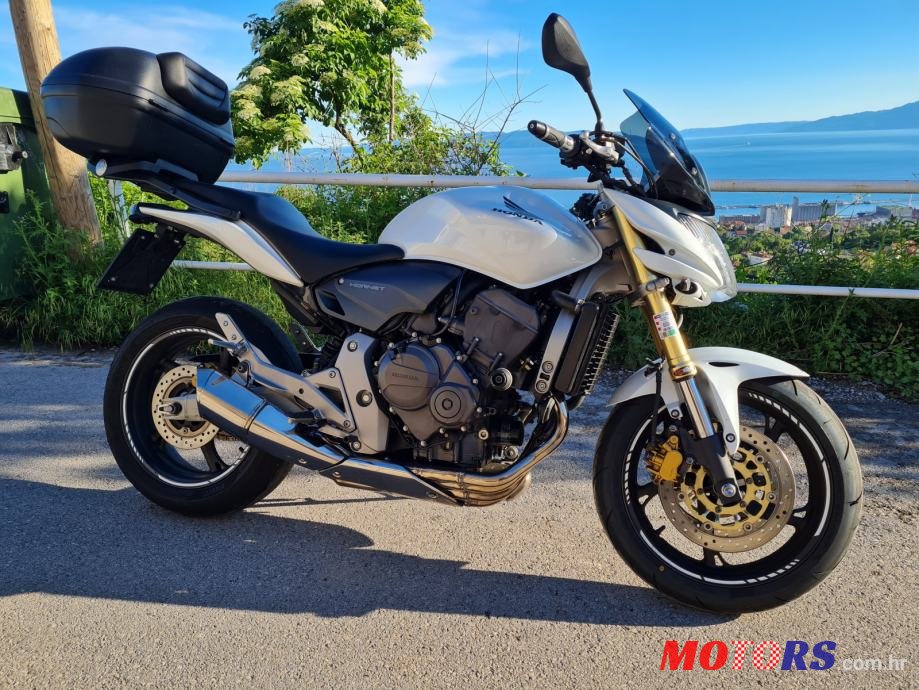 2008' Honda Hornet 6 photo #1