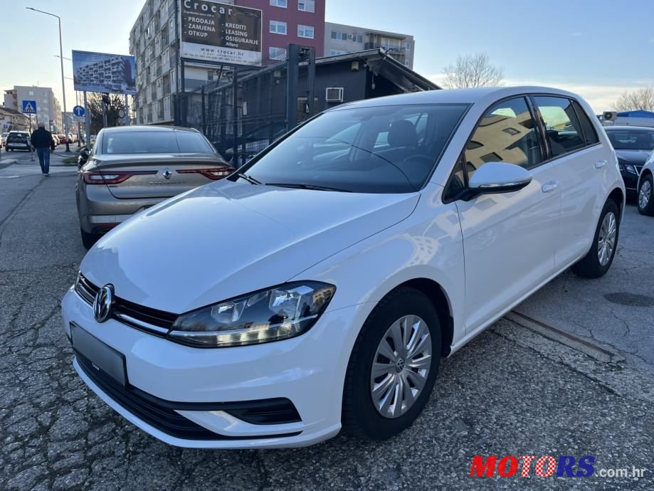 2017' Volkswagen Golf 7 1,6 Tdi photo #3