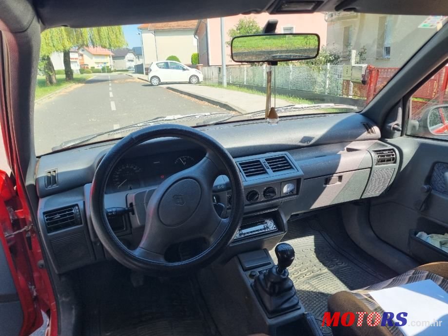 1998' Renault Clio 1,2 photo #4