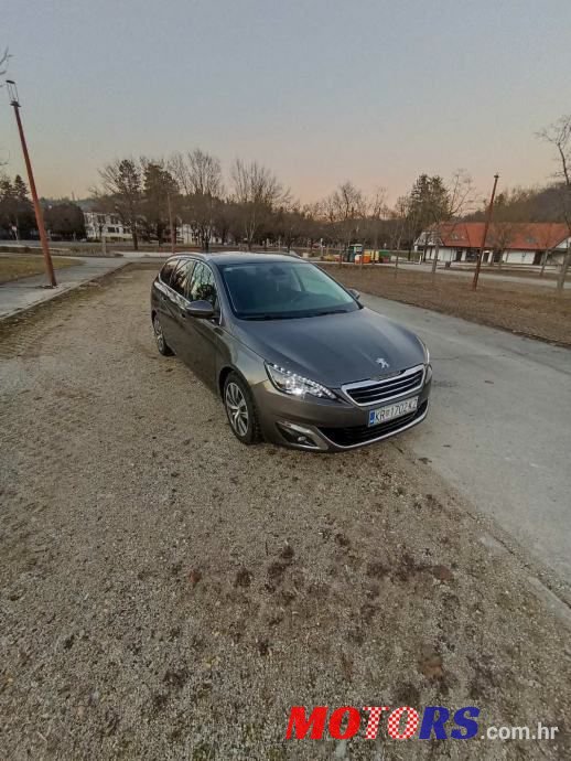 2016' Peugeot 308 Sw photo #2