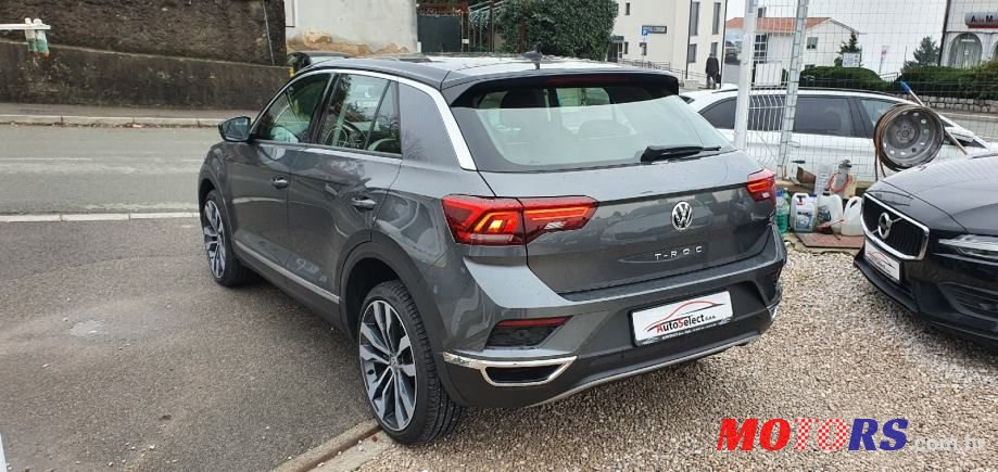2019' Volkswagen T-Roc 2,0 Tdi photo #4