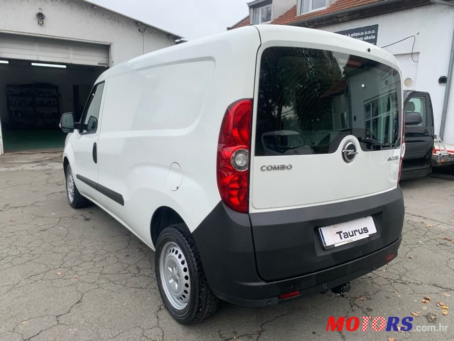 2015' Opel Combo photo #3