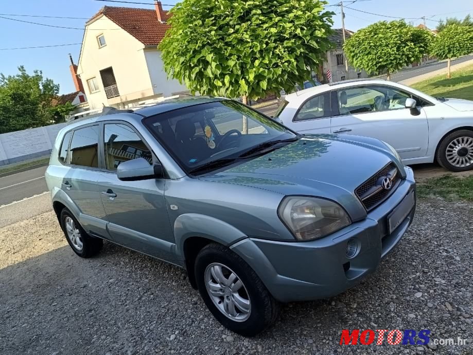 2008' Hyundai Tucson 2,0 photo #2