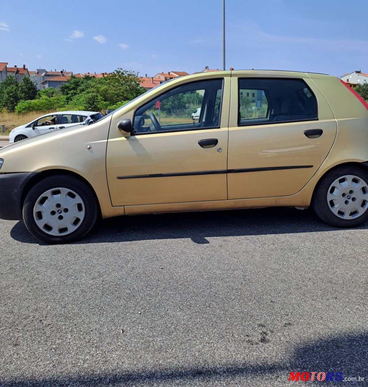 2001' Fiat Punto 1,9 Ds photo #1