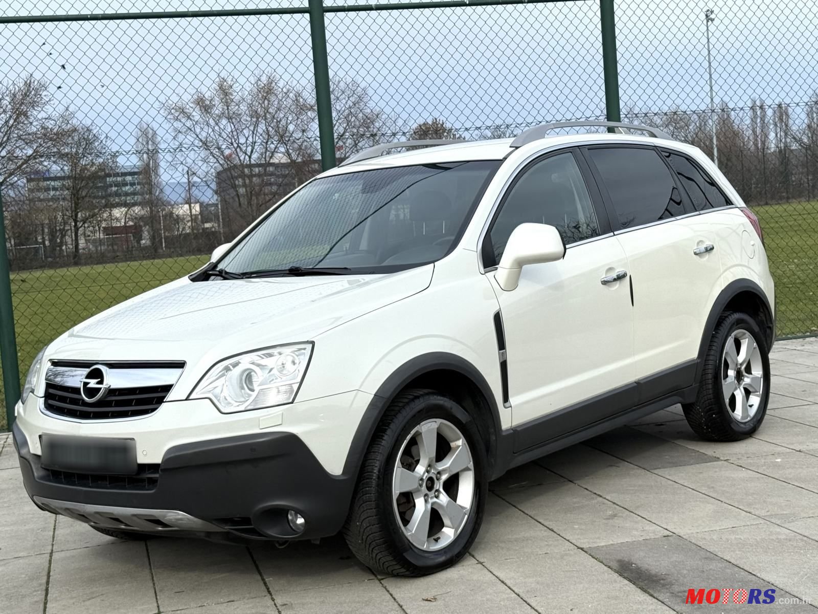 2010' Opel Antara 2,0 photo #1
