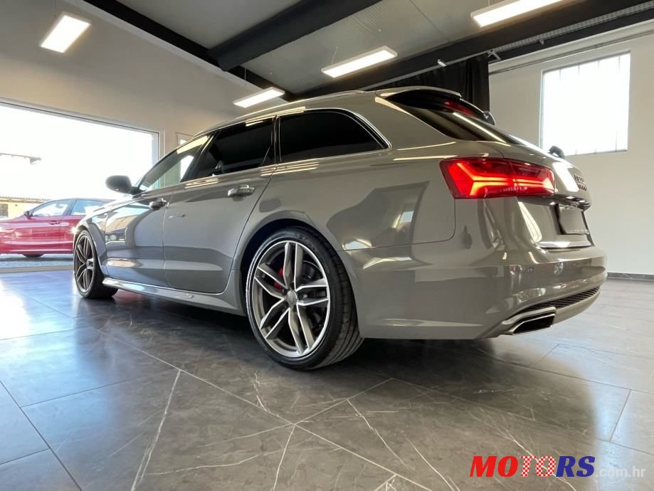 2016' Audi A6 Avant photo #5