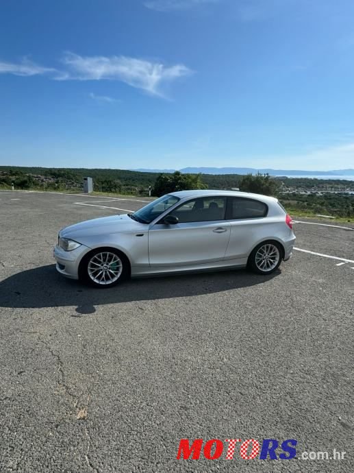 2008' BMW Serija 1 118D photo #3