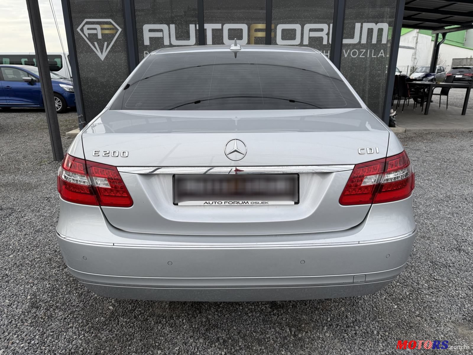 2011' Mercedes-Benz E-Klasa 200 Cdi photo #5