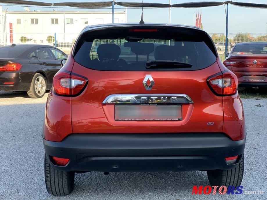 2016' Renault Captur Dci photo #6