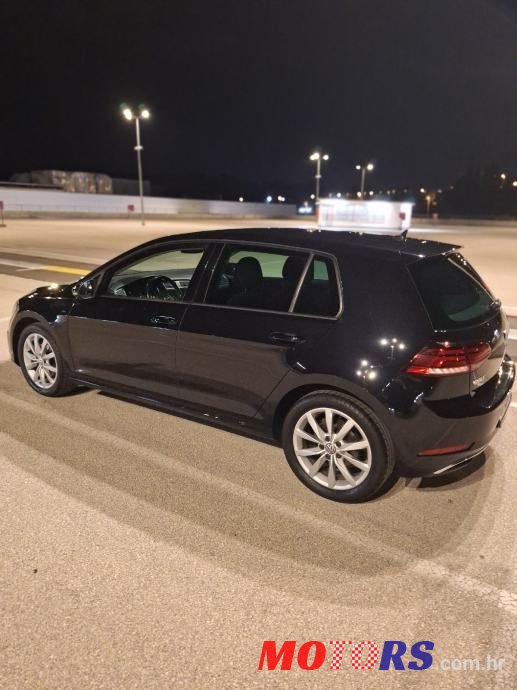 2019' Volkswagen Golf VII 1,6 Tdi photo #5