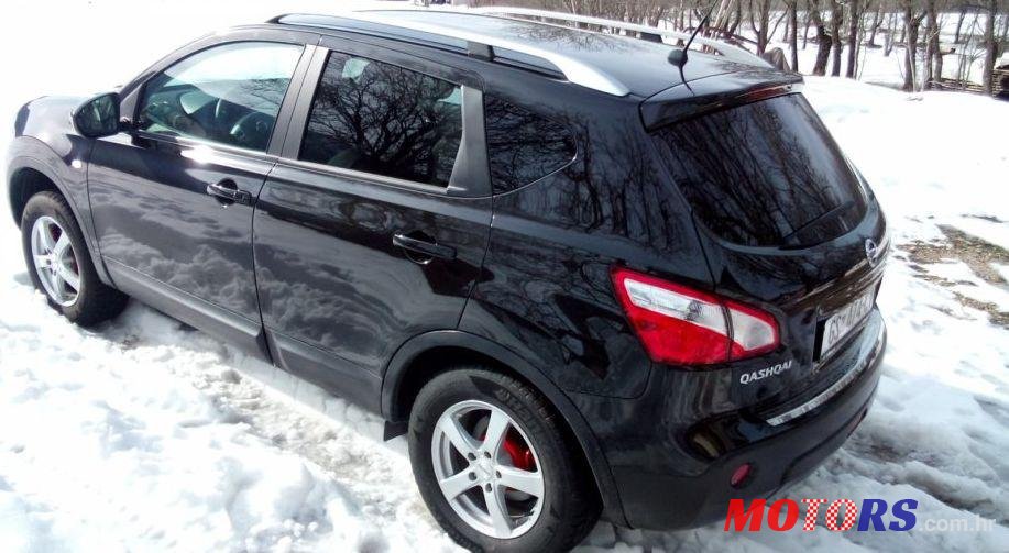 2011' Nissan Qashqai 2,0 16V photo #2