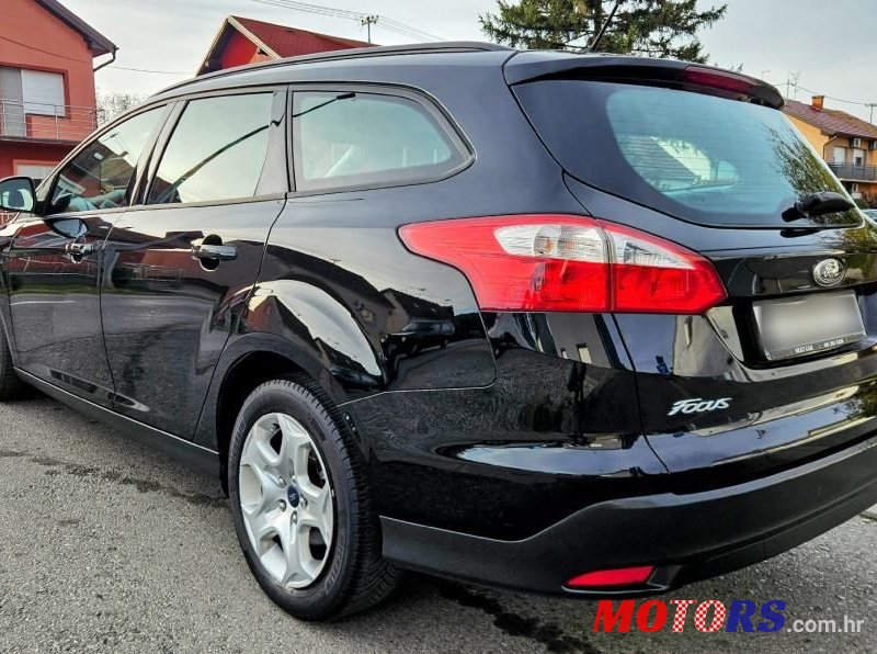 2014' Ford Focus Karavan photo #4