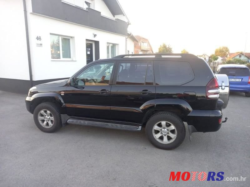 2007' Toyota Land Cruiser 3,0 D-4D photo #4