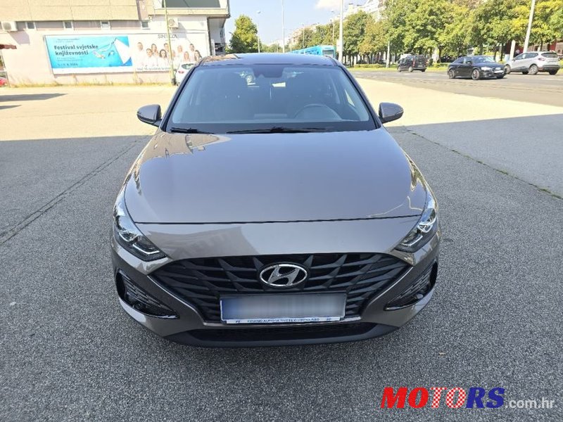 2021' Hyundai i30 1,0 T-Gdi photo #2