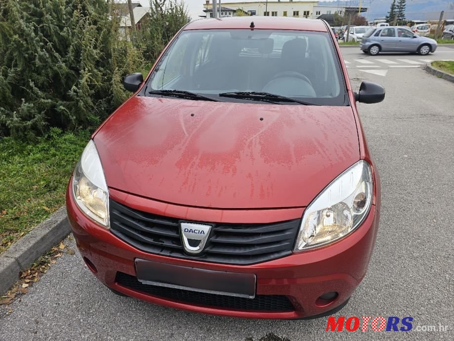2009' Dacia Sandero 1,4 photo #2