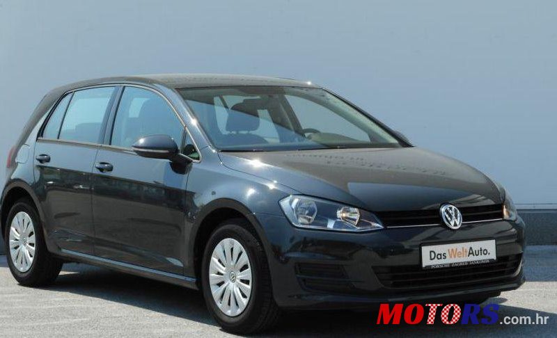 2016' Volkswagen Golf VII 1,6 Tdi Bmt photo #1