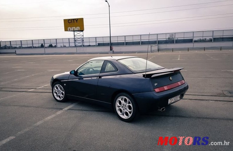 1996' Alfa Romeo GTV photo #6