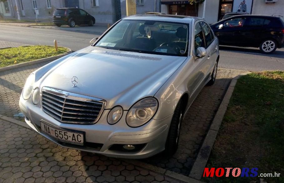 2007' Mercedes-Benz E-Klasa 220 Cdi photo #1