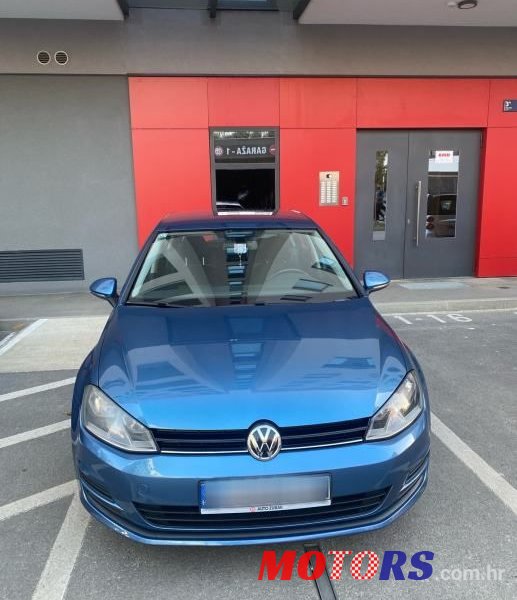 2014' Volkswagen Golf VII 1,6 Tdi Bmt photo #2