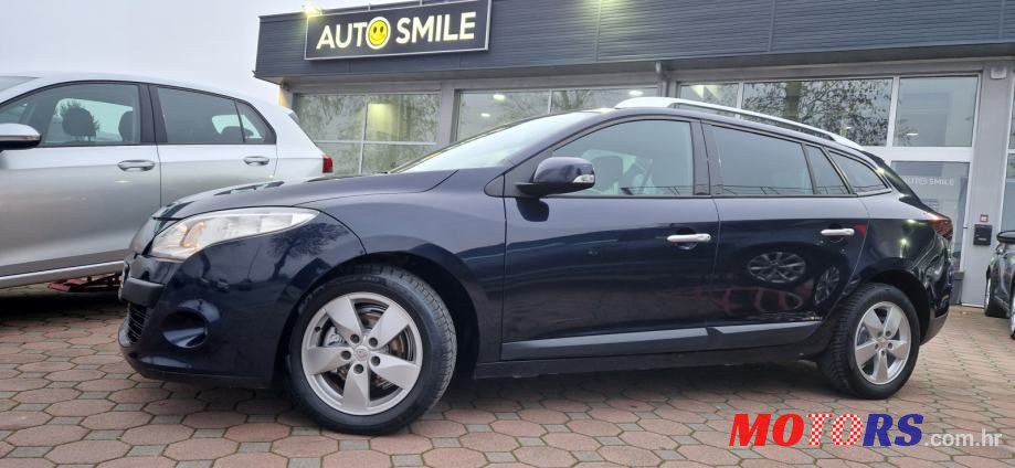 2010' Renault Megane Grandtour 1,5 Dci photo #1