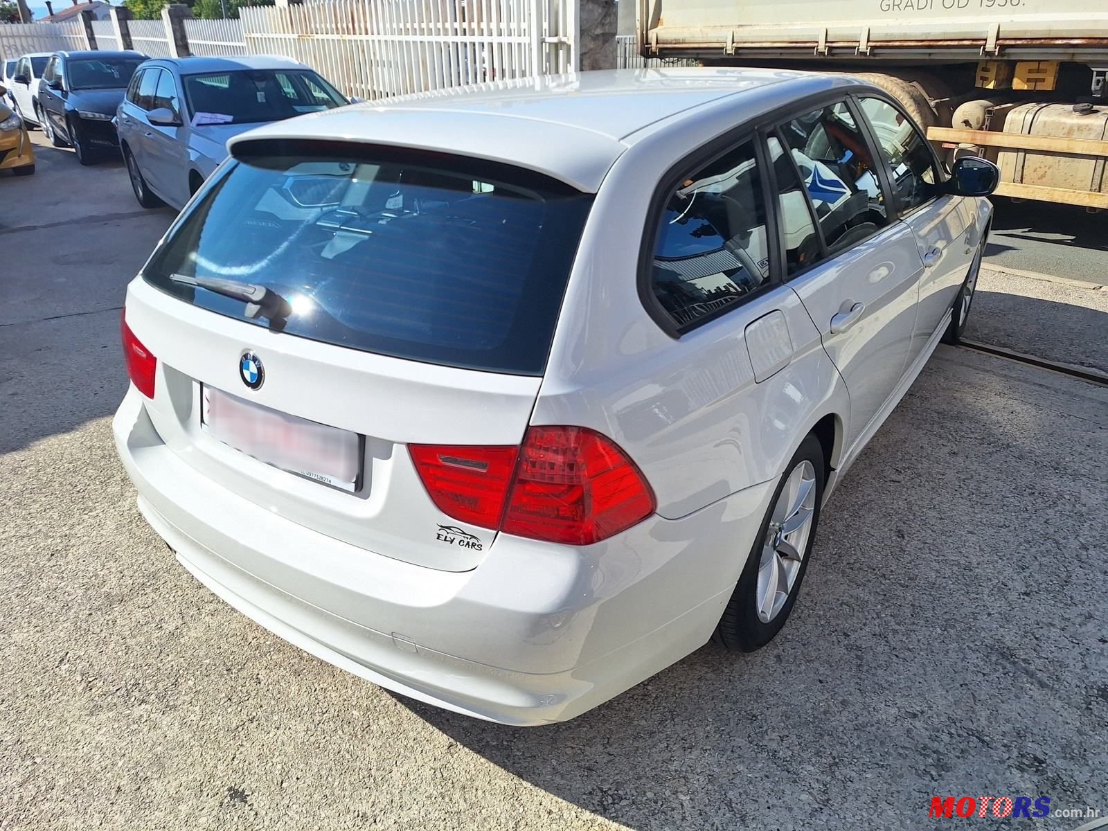 2011' BMW Serija 3 316D photo #5