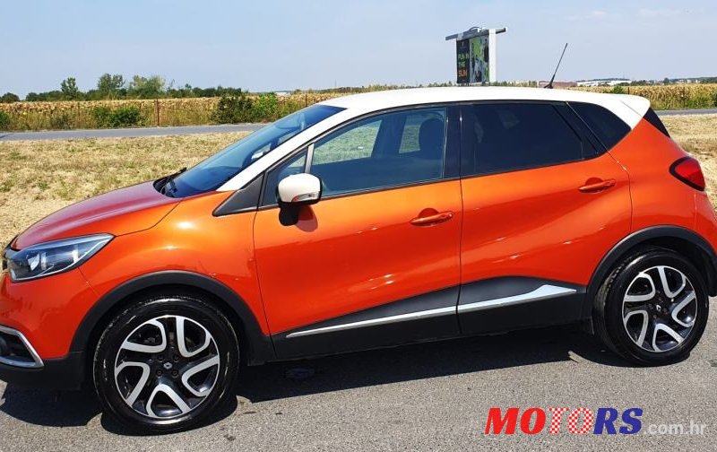 2015' Renault Captur Dci 90 photo #3