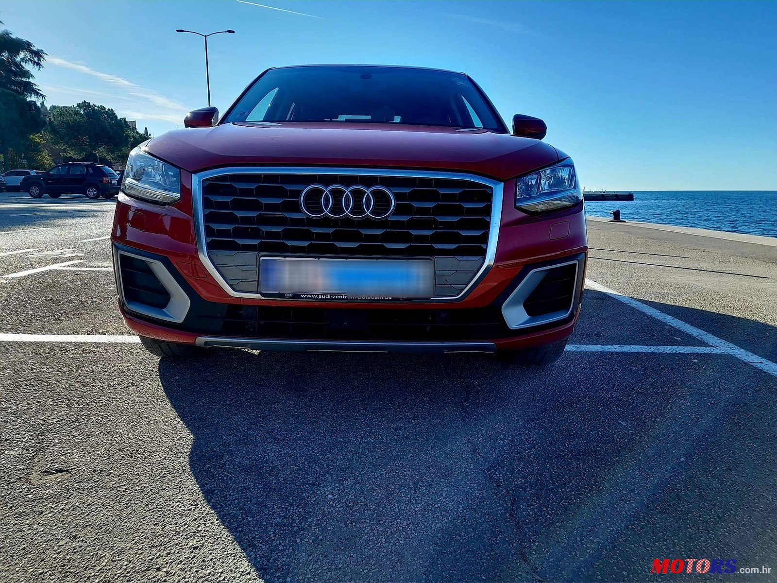 2017' Audi Q2 photo #4