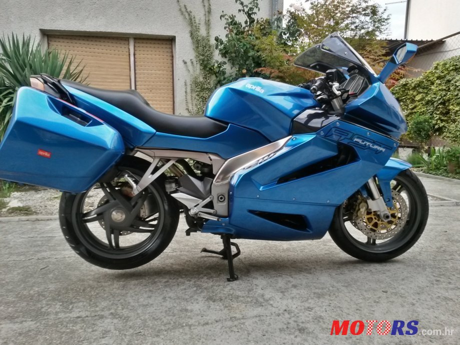 2002' Aprilia RST 1000 Futura photo #1