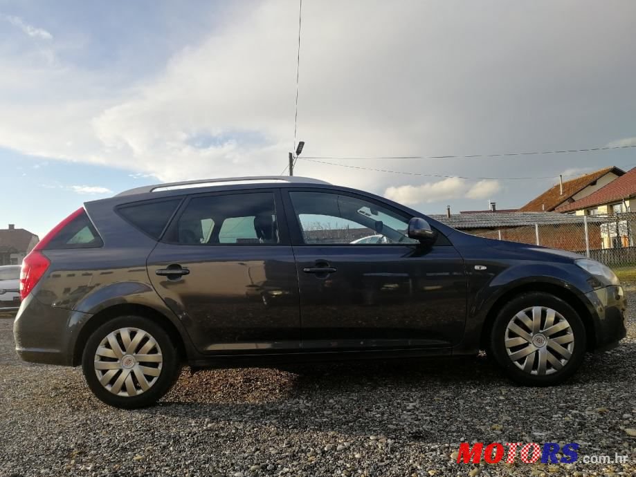 2009' Kia Ceed Sportswagon photo #5