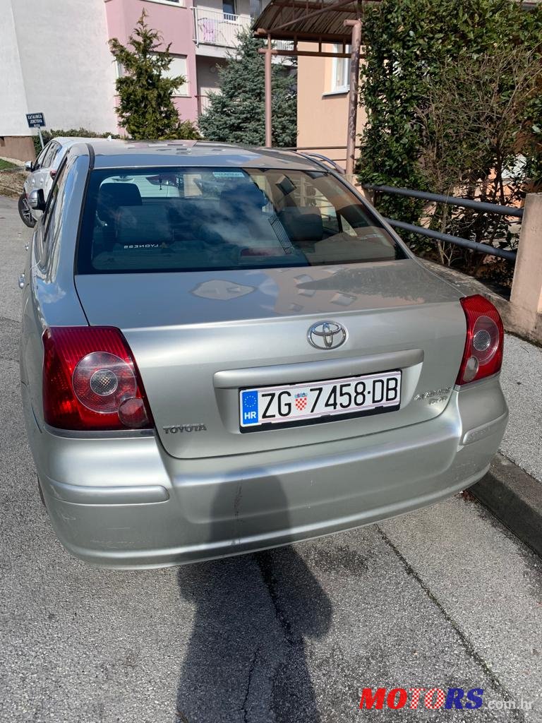 2006' Toyota Avensis photo #3