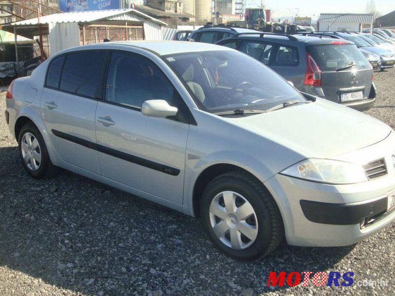 2004' Renault Megane 1,9 Dci photo #1