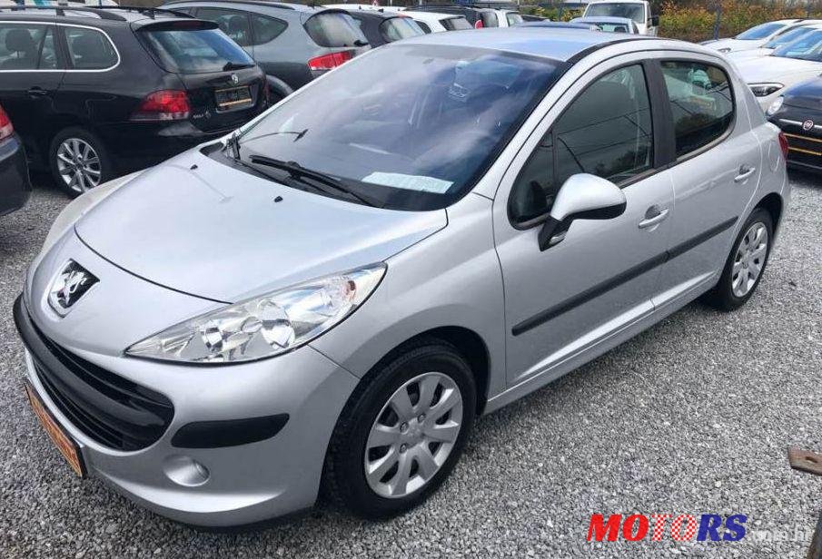 2006' Peugeot 207 1,4 Hdi photo #1