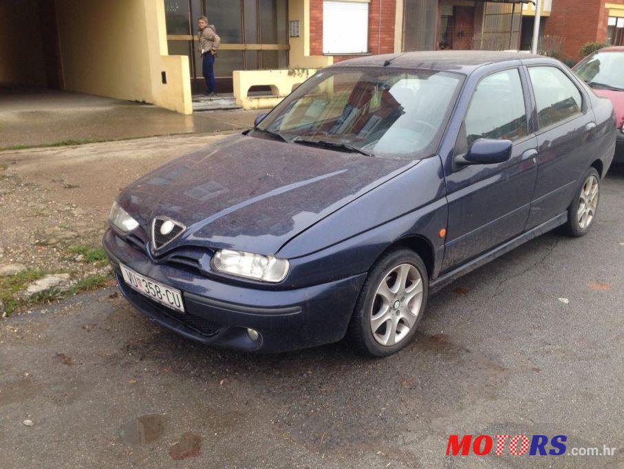 1999' Alfa Romeo 146 1,6 Twin Spark 16V photo #1