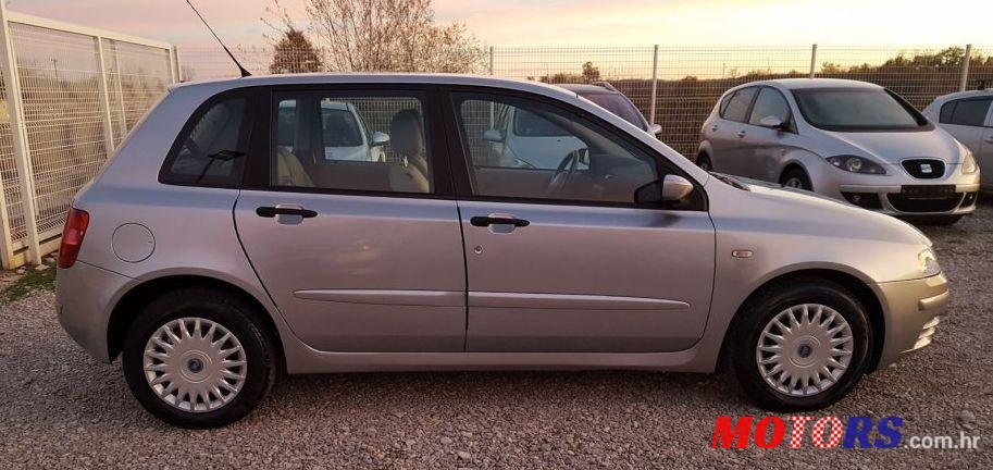 2004' Fiat Stilo 1,6 16V photo #1