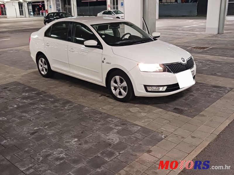 2015' Skoda Rapid 1,6 Tdi photo #1