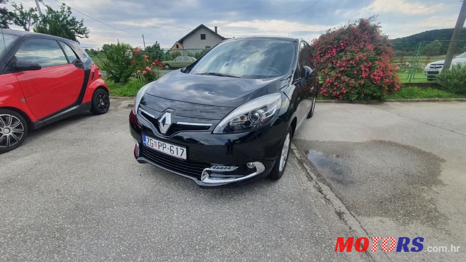 2012' Renault Grand Scenic photo #4