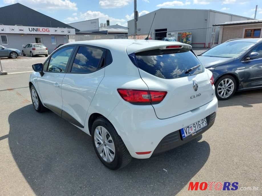 2016' Renault Clio photo #2