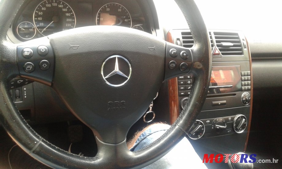 2006' Mercedes-Benz A-Class photo #2