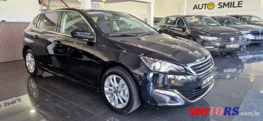 2015' Peugeot 308 1,2 photo #4