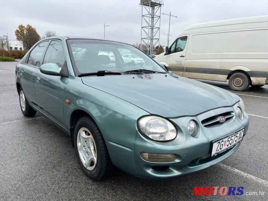 2001' Kia Shuma photo #1