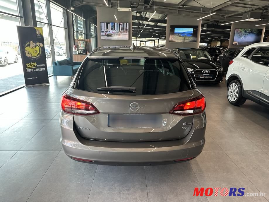 2016' Opel Astra Karavan photo #5