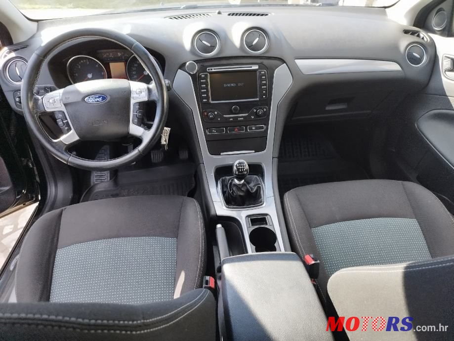 2014' Ford Mondeo Karavan photo #3