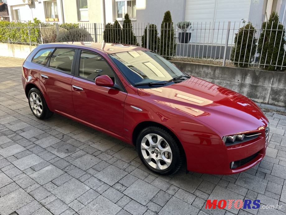 2010' Alfa Romeo 159 Sw photo #4