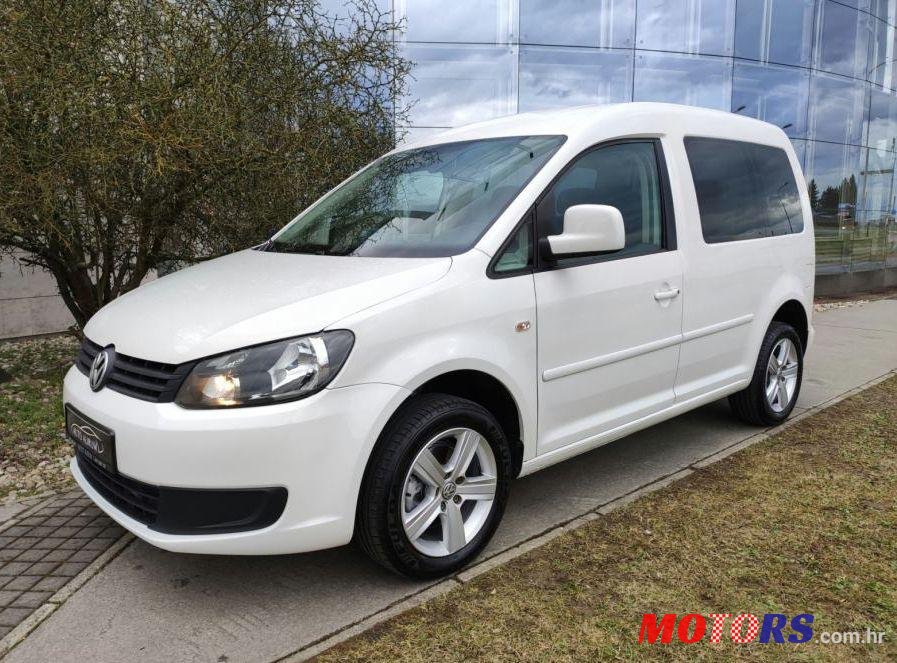 2014' Volkswagen Caddy 1,6 Tdi photo #1
