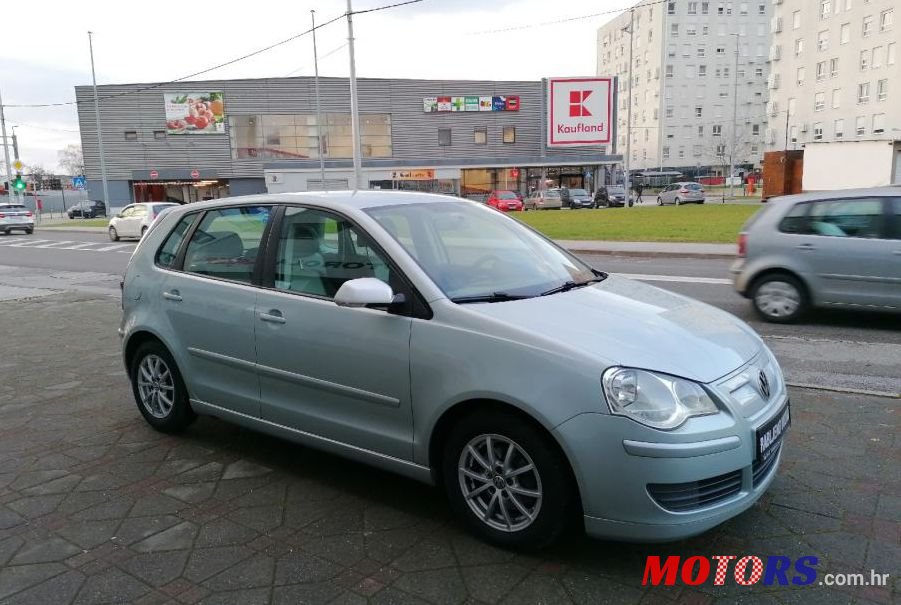 2009' Volkswagen Polo 1,4 Tdi photo #1