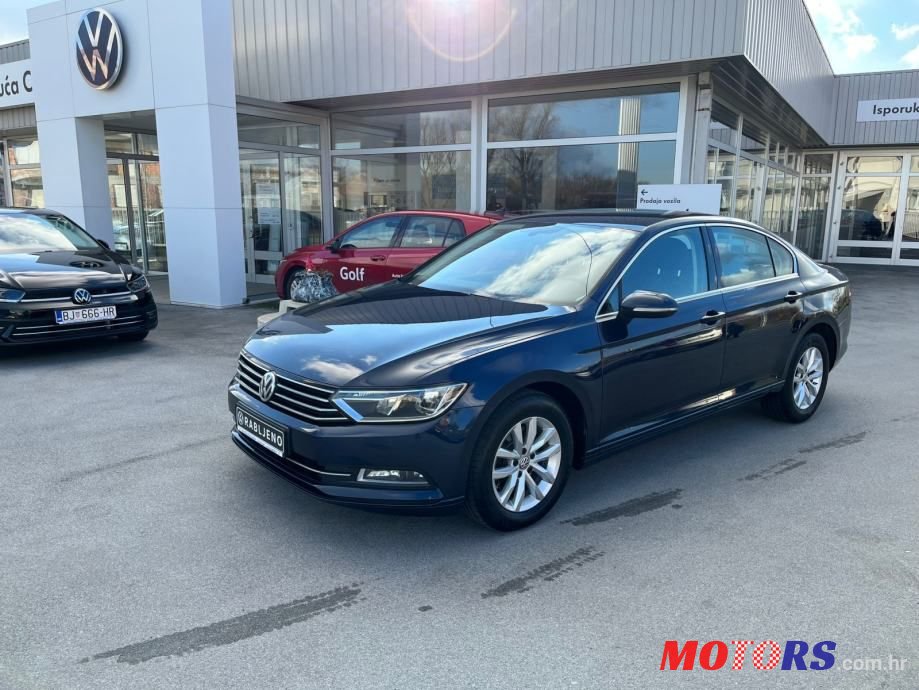 2015' Volkswagen Passat photo #1