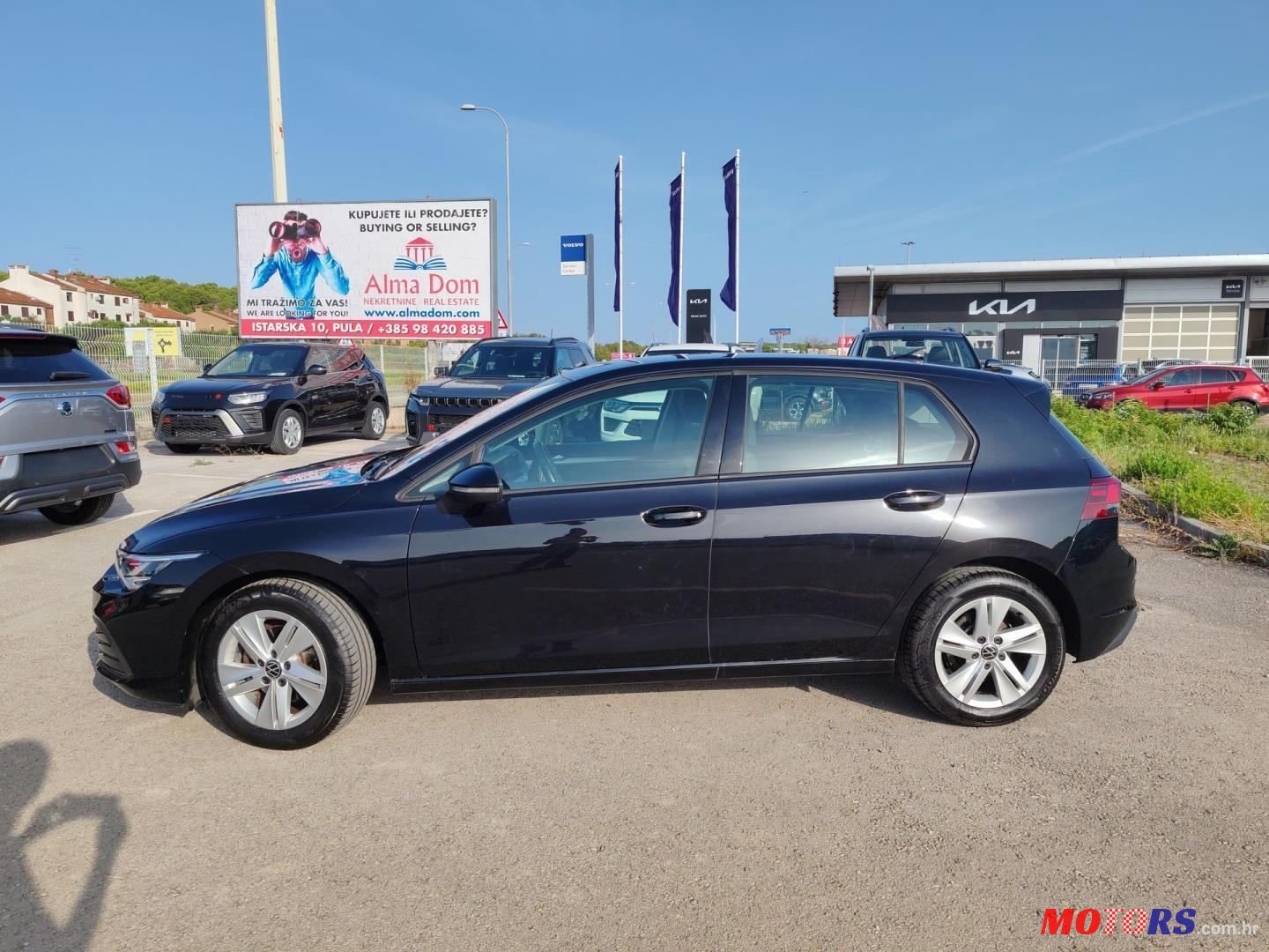 2022' Volkswagen Golf VIII 2.0 Tdi photo #3