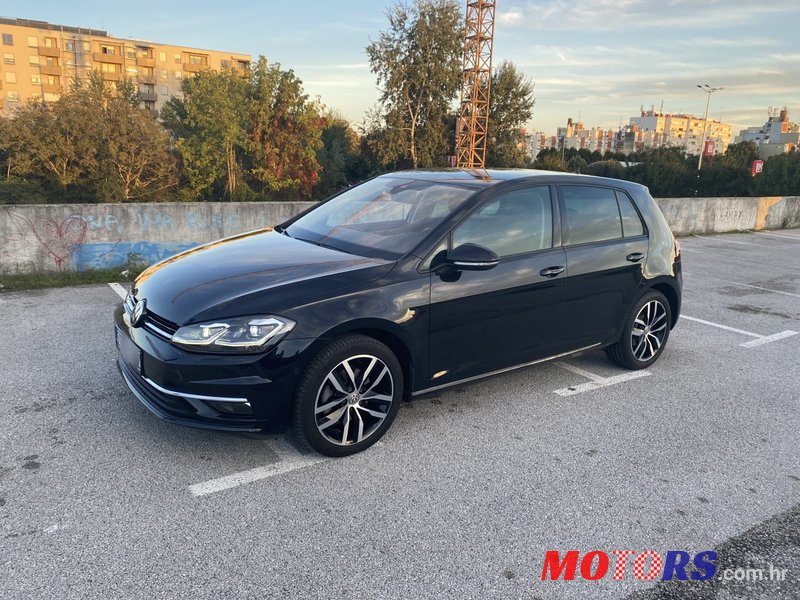 2017' Volkswagen Golf VII 1,4 Tsi Bmt photo #4