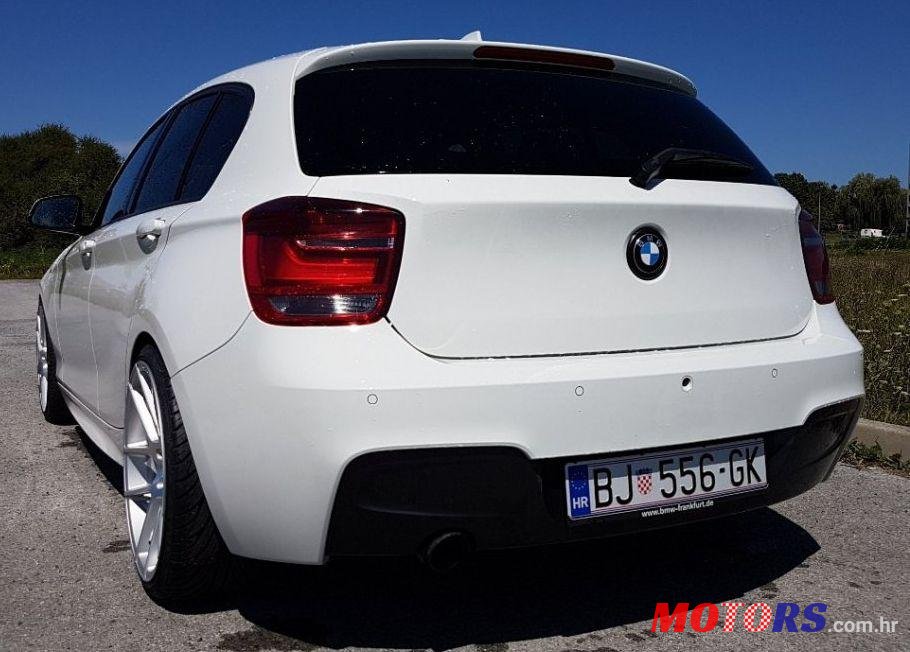 2013' BMW Serija 1 118D Sport photo #1