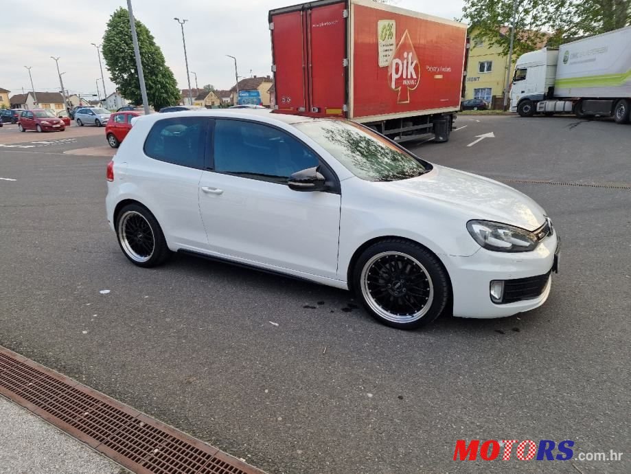 2010' Volkswagen Golf 6 2,0 Tdi photo #3